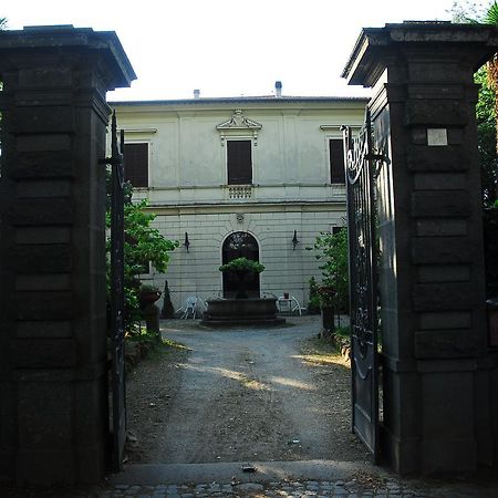 B&B Villa Gualterio Больсена Экстерьер фото
